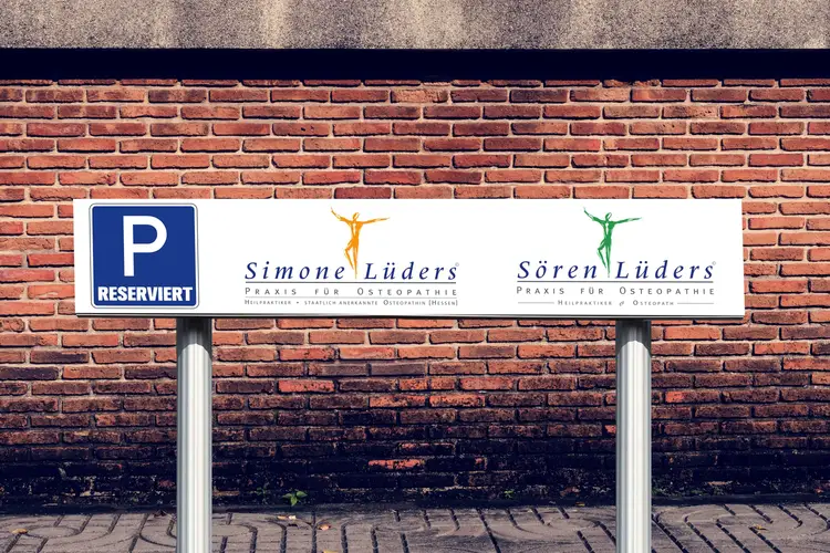 Simone & Sören Lüders Parkplatzschild